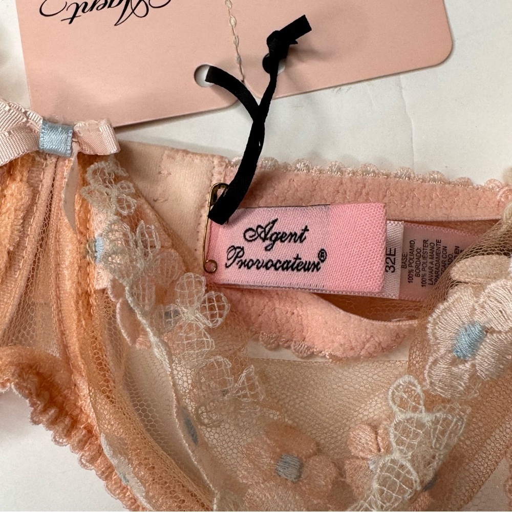NWT AGENT PROVOCATEUR Bethanie Floral Appliquéd Tulle Underwire Bra in Peach 32E - Picture 12 of 16